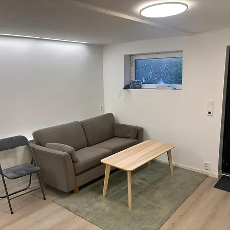 Lejlighed Family Friendly With Parking *