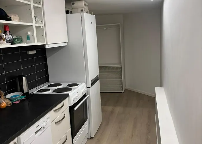 Family Friendly With Parking *