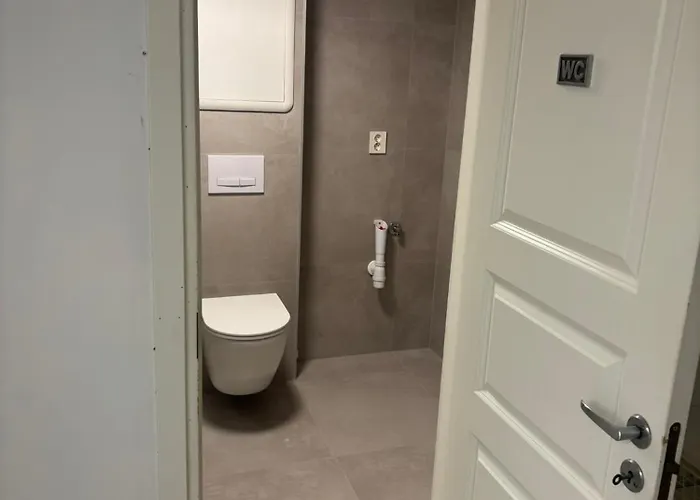 Lejlighed Family Friendly With Parking *